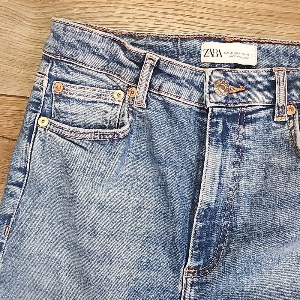 Zara Jeans Ripped Knee Jeans High Rise sz 8 - Picture 3 of 7